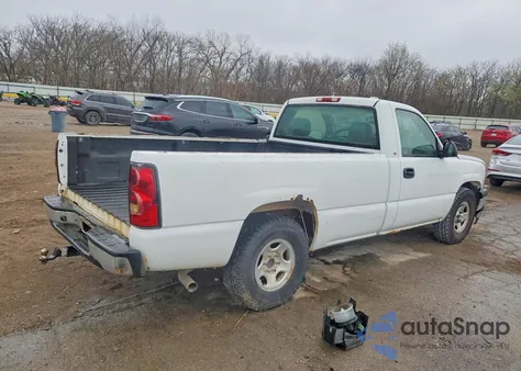 2004 Chevrolet Silverado C1500 из США, поврежденный, VIN 1GCEC14X54Z332382